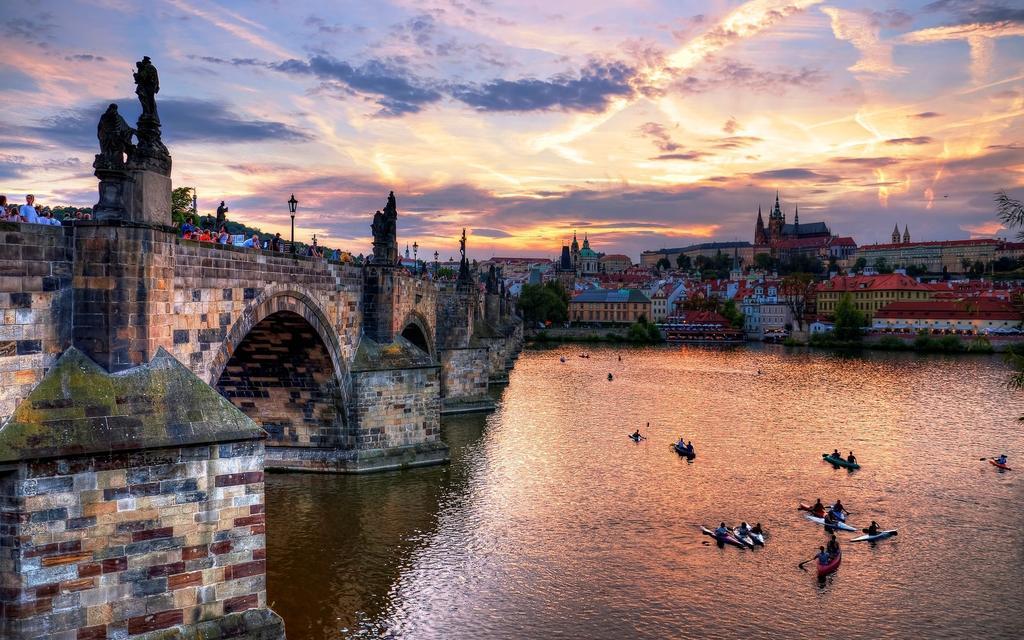 Charles Central Apartment Prague Exterior photo