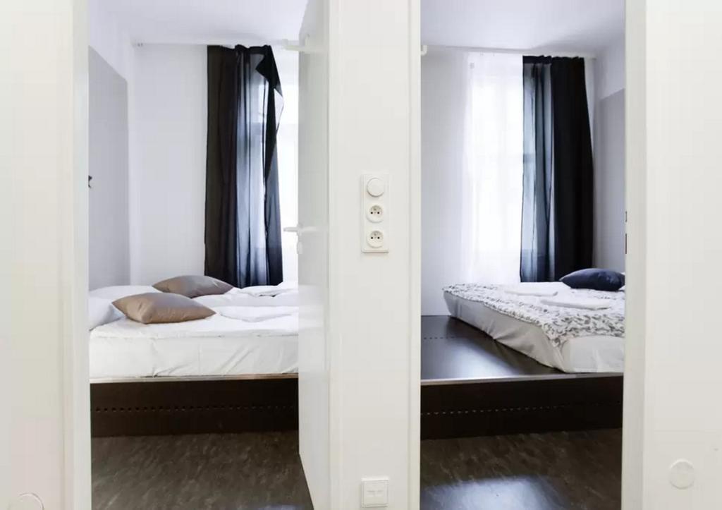 Charles Central Apartment Prague Exterior photo