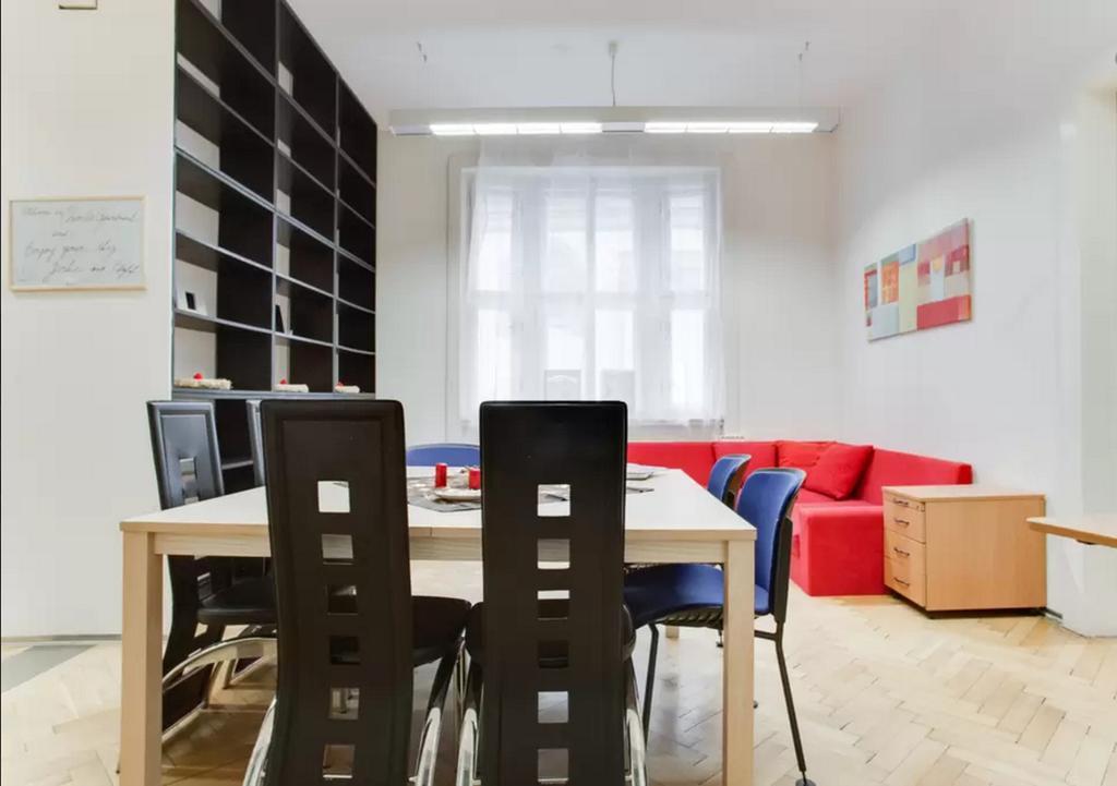 Charles Central Apartment Prague Room photo